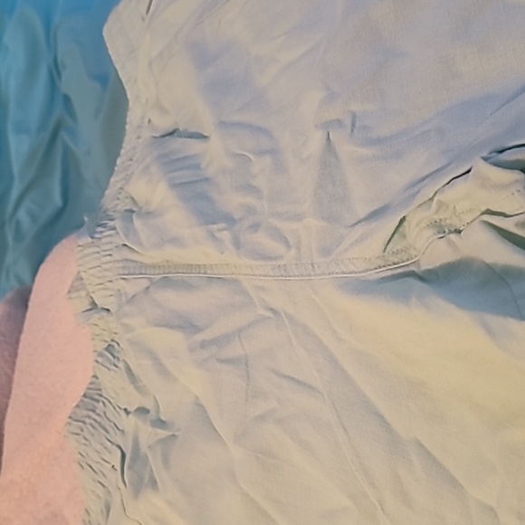 Mint green pants - Picture 3 of 4